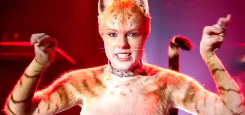 Vfx artists are still working on "cats", despite the fact that the film has already been released in theaters