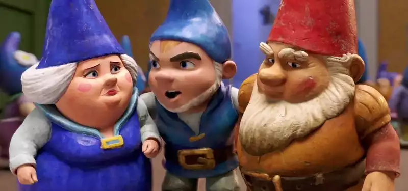 Here is the first look at "Sherlock Gnomes" (trailer)