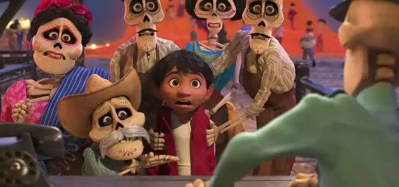 "Coco" director Lee Unkrich does not understand why some people are "threatened" by his film