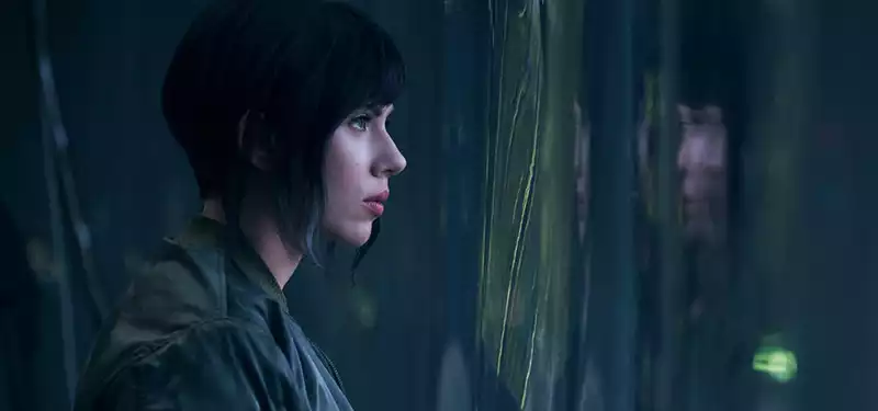 First look at Scarlett Johansson in Ghost in the Shell: Whitewash Edition