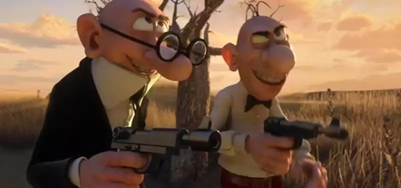 Mort & Phil will appear in "Penguins of Madagascar" in Spain this weekend