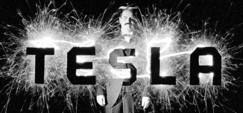 It's Hard to Be Utopian: Matthew Rankin on His New Film, "The Tesla World Light"